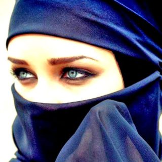 Woman wearing niqab